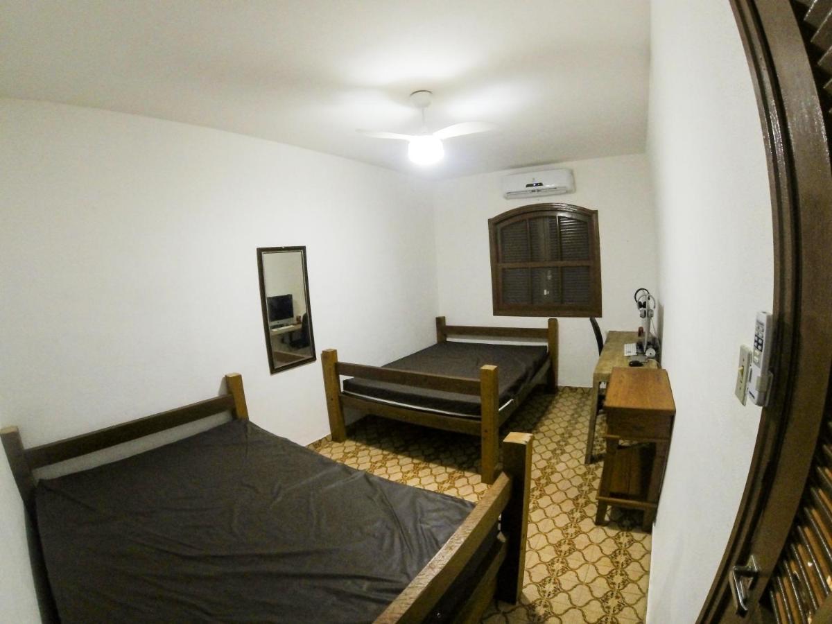 Casa Aconchegante A 200 Mts Da Praia Da Maranduba Ubatuba Eksteriør bilde